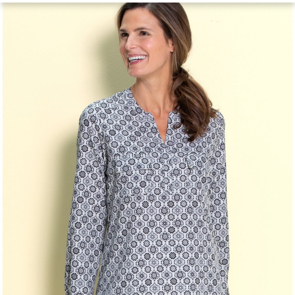 Appleseed's Tops - NWOT Appleseed’s Petites Utility Blouse Metal Trimmed Pockets SP Dark Blue